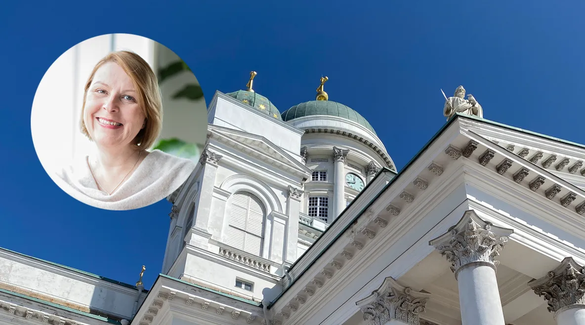 Kuvassa on taustalla tuomiokirkko ja kuvan päällä kasvokuva Else-Mai Kirvesniemestä.