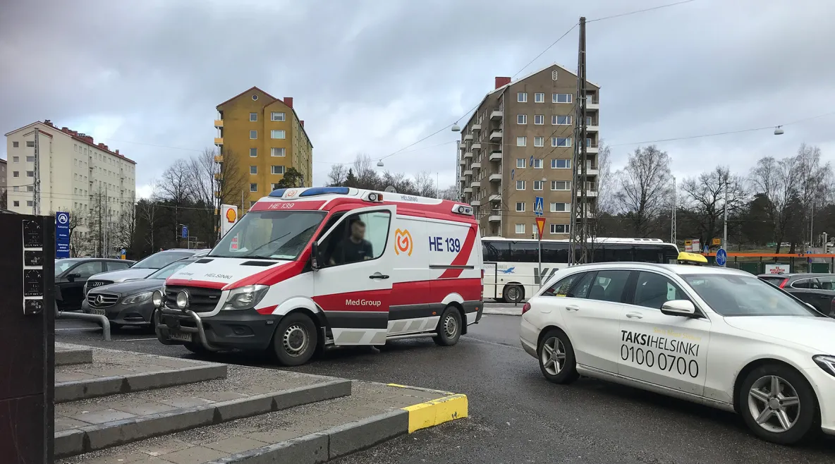 taksi ja ambulanssi Helsingissä