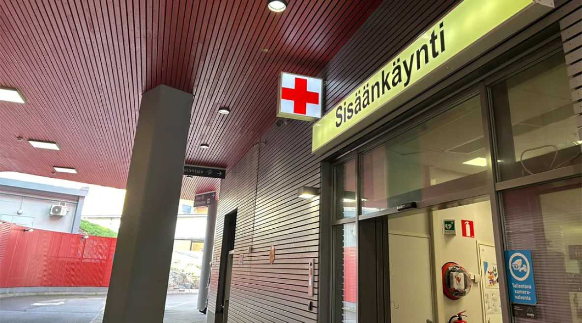 Etelä-Karjalan keskussairaalan sisäänkäynti.