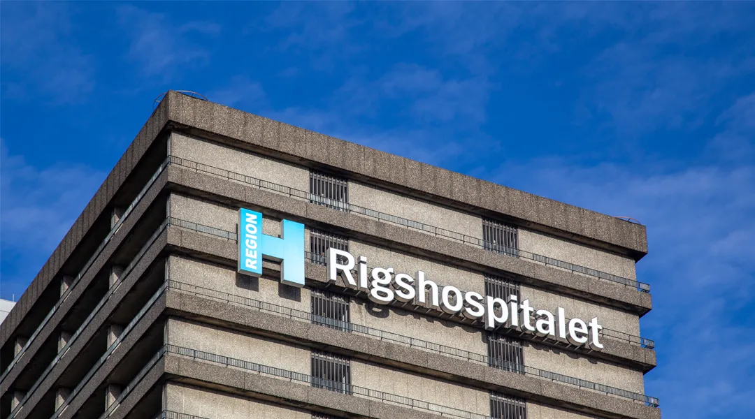 Rigshospitalat eli Tanskan suurin keskussairaala Kööpenhaminassa.