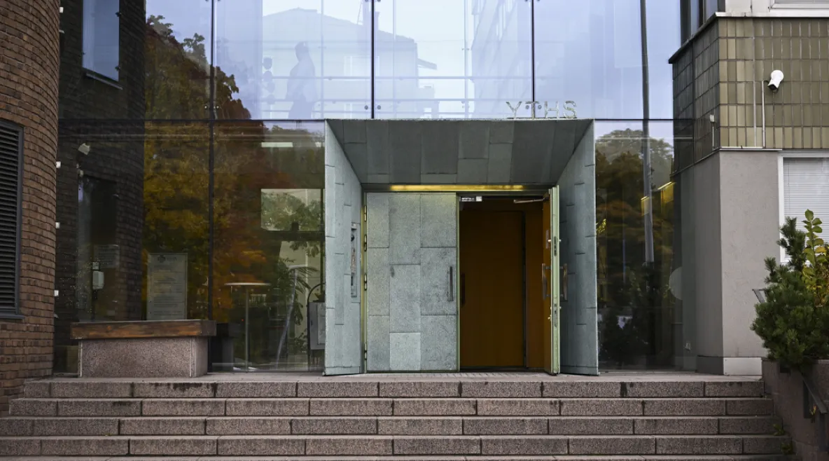 YTHS:n eli Ylioppilaiden terveydenhoitosäätiön toimipiste Helsingissä 14. lokakuuta 2025.