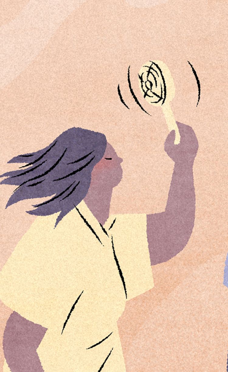 Kolme naista kulkee peräkanaa. Kaikki yrittävät viilentää oloaan. Kaksi leyhyttelee viuhkaa ja yhdellä on jääpalapussi pään päällä.