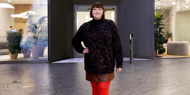 Ekonomisti Anni Marttinen henkilökuvassa.