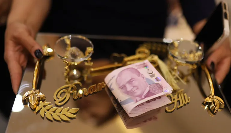 Pinar Sahindalin häälahjoja.